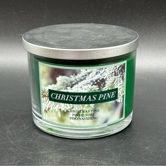 Avon Christmas Pine 3 Wick Candle new in box - Picture 2 of 5
